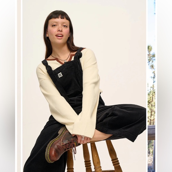 SOLD - Lucy & Yak Jenny Wide Leg Corduroy Dungarees in Black - Picture 7 of 8
